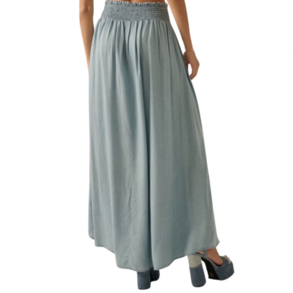 New Fabulous Smocked Denim Button Front Maxi Skirt - Picture 6 of 8